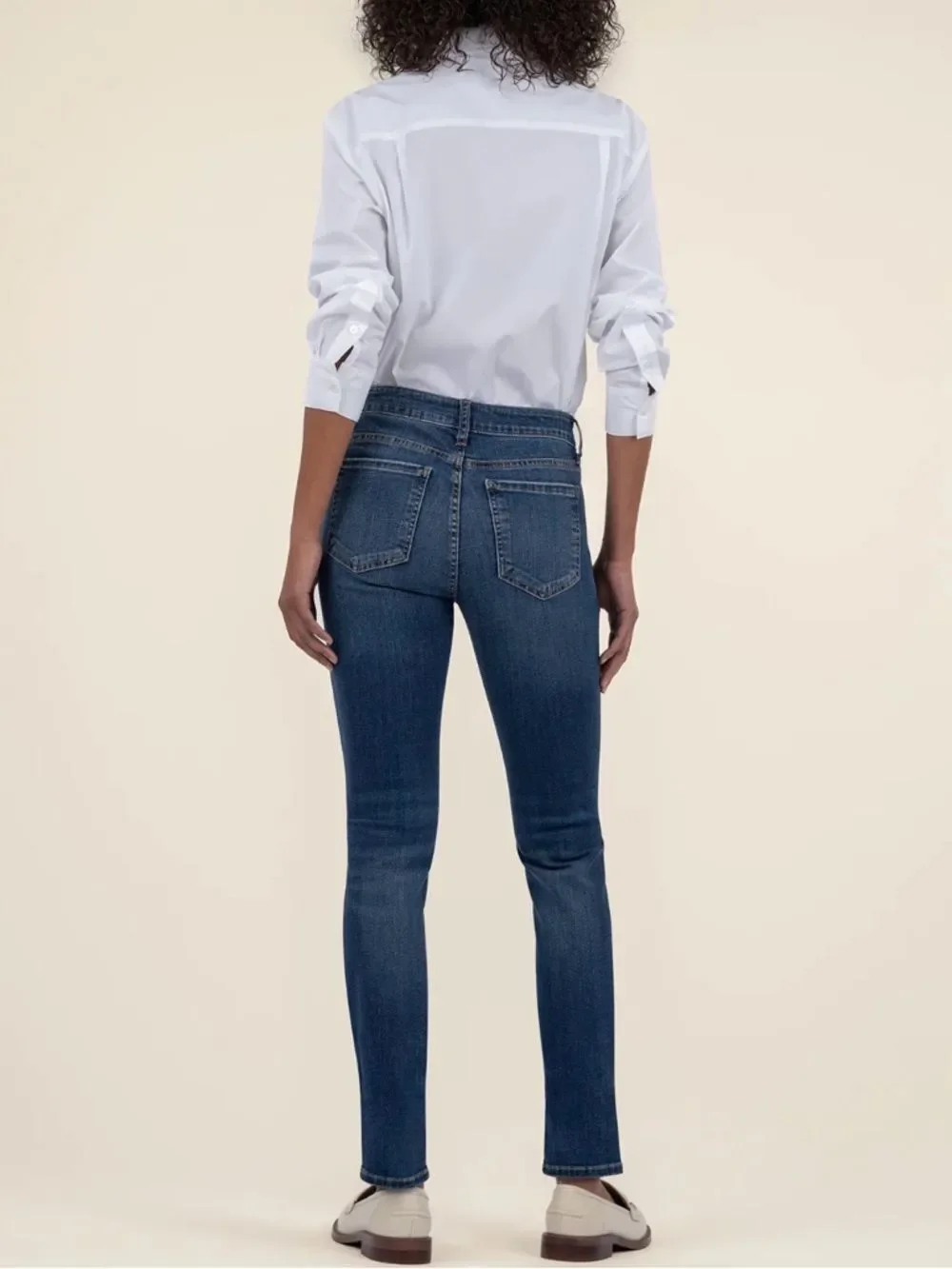 KUT From the Kloth mid rise Catherine Boyfriend jeans medium wash denim 14 EUC